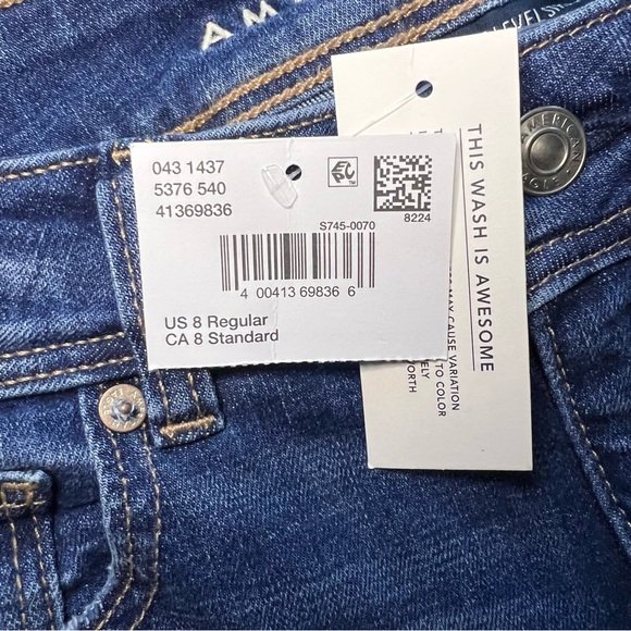American Eagle Next Level Low-Rise Kick Bootcut Jeans size 8 - Picture 11 of 14